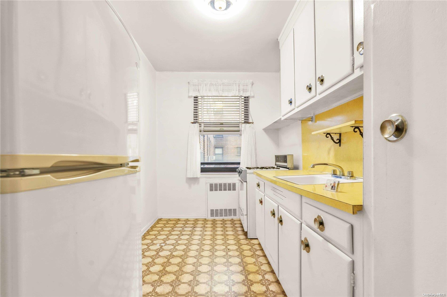 Coop Union  Queens, NY 11354, MLS-L3588012-13