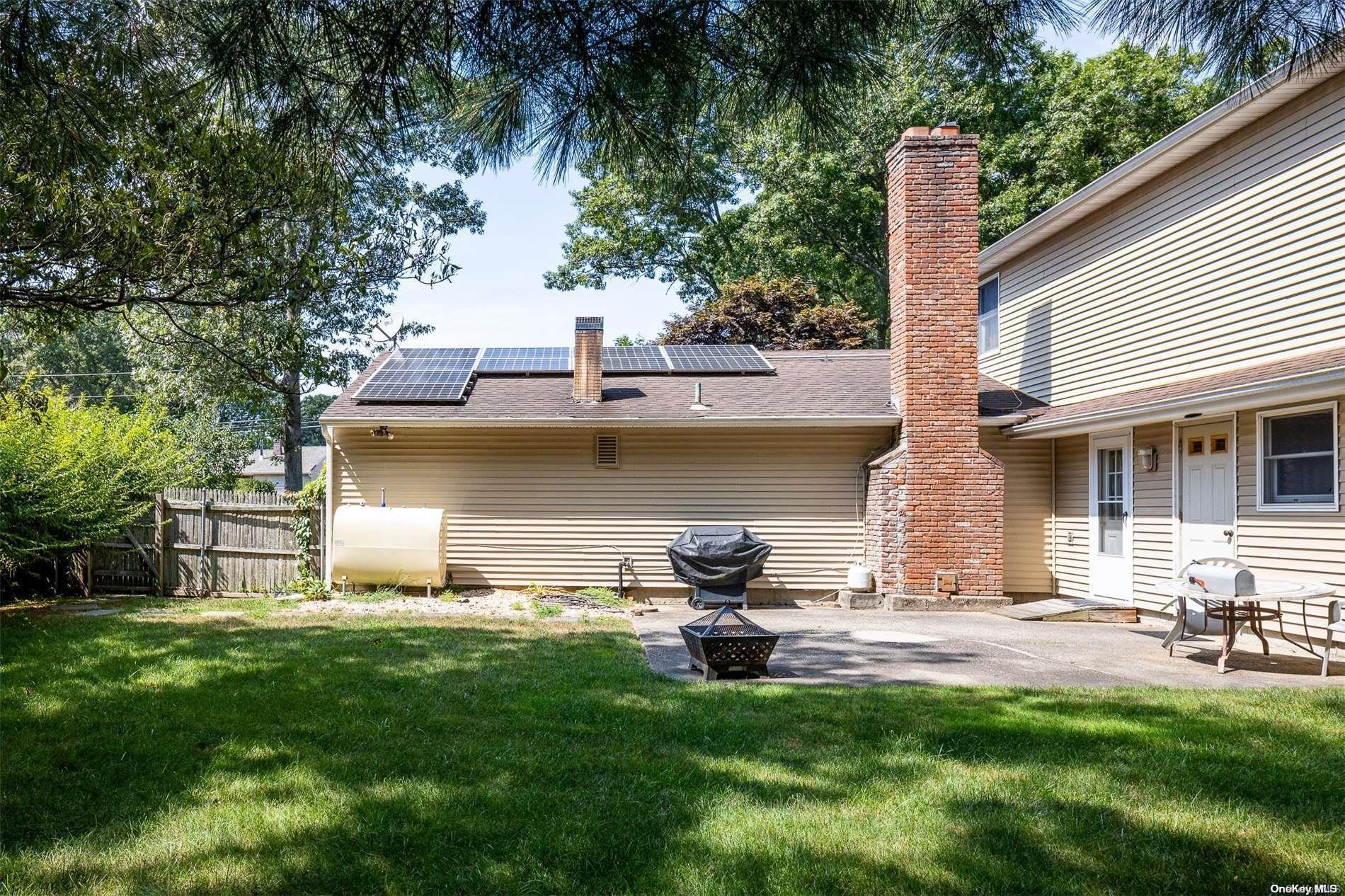 Single Family Stratler  Suffolk County, NY 11967, MLS-L3588014-9