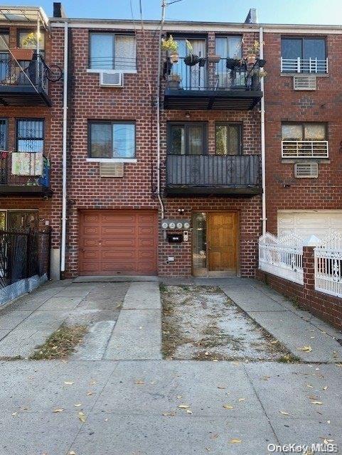 Single Family 34th  Queens, NY 11368, MLS-L3588129-4