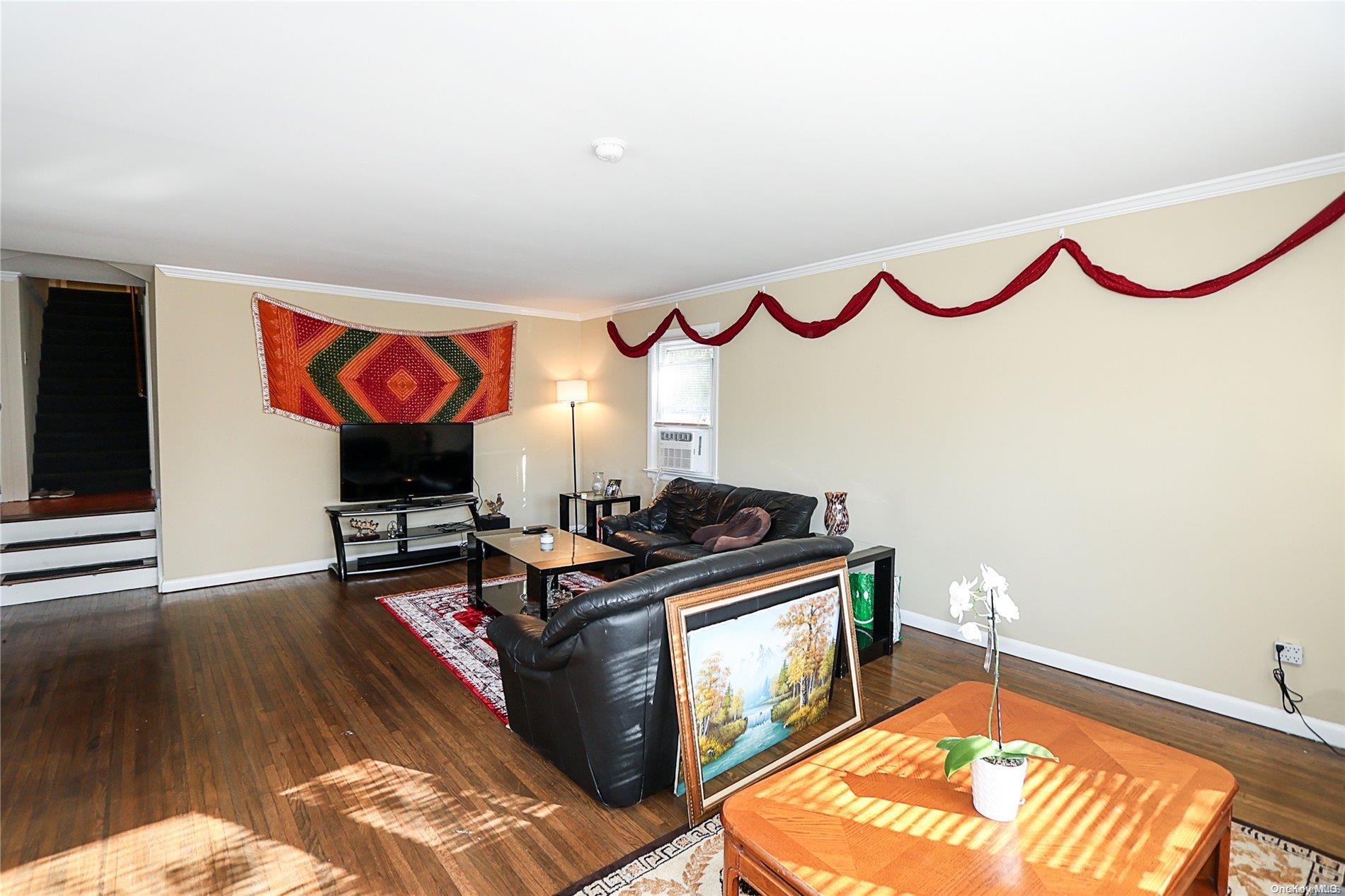 Single Family Titus  Nassau County, NY 11542, MLS-L3588151-11
