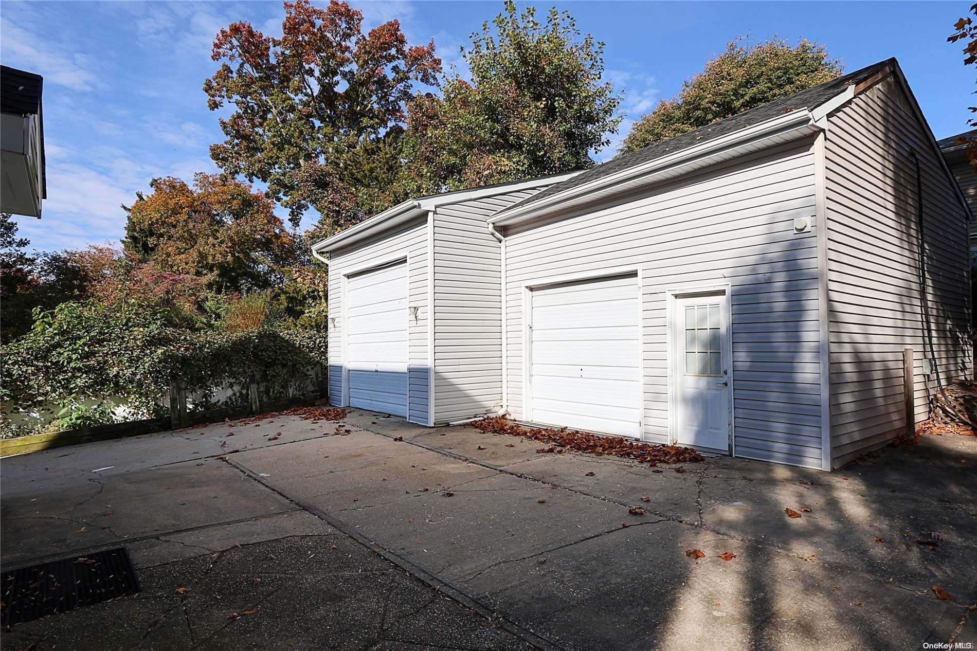 Single Family Titus  Nassau County, NY 11542, MLS-L3588151-20