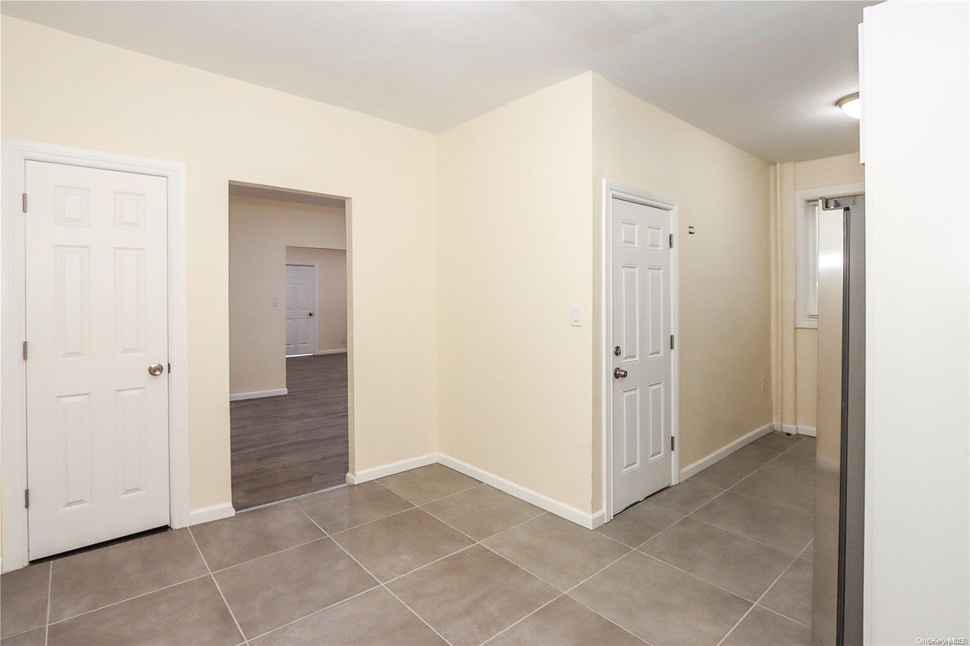 Single Family 32nd  Queens, NY 11370, MLS-L3588180-11