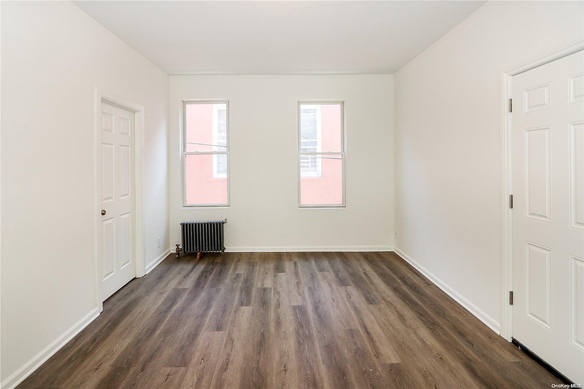 Single Family 32nd  Queens, NY 11370, MLS-L3588180-20