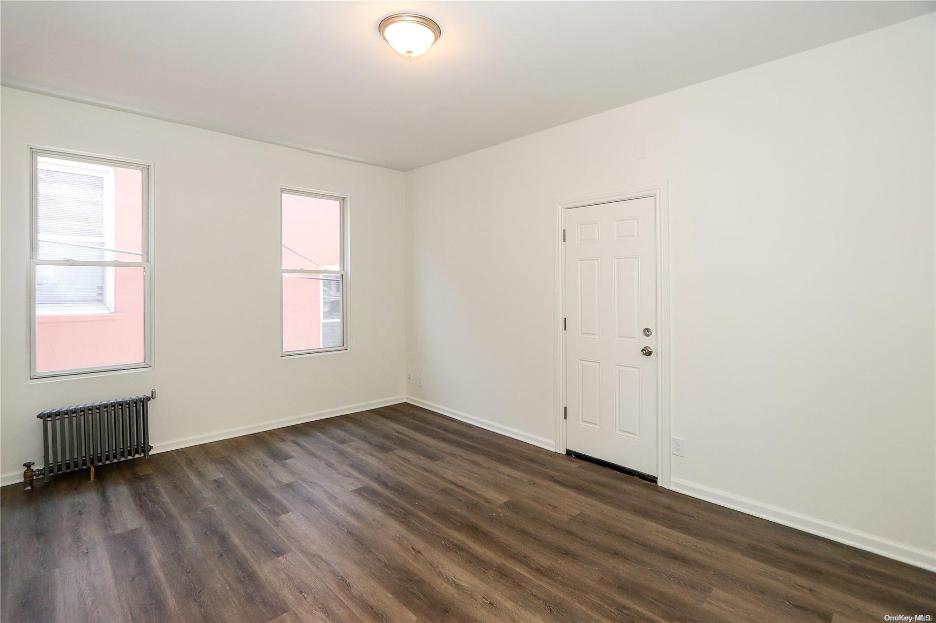 Single Family 32nd  Queens, NY 11370, MLS-L3588180-21