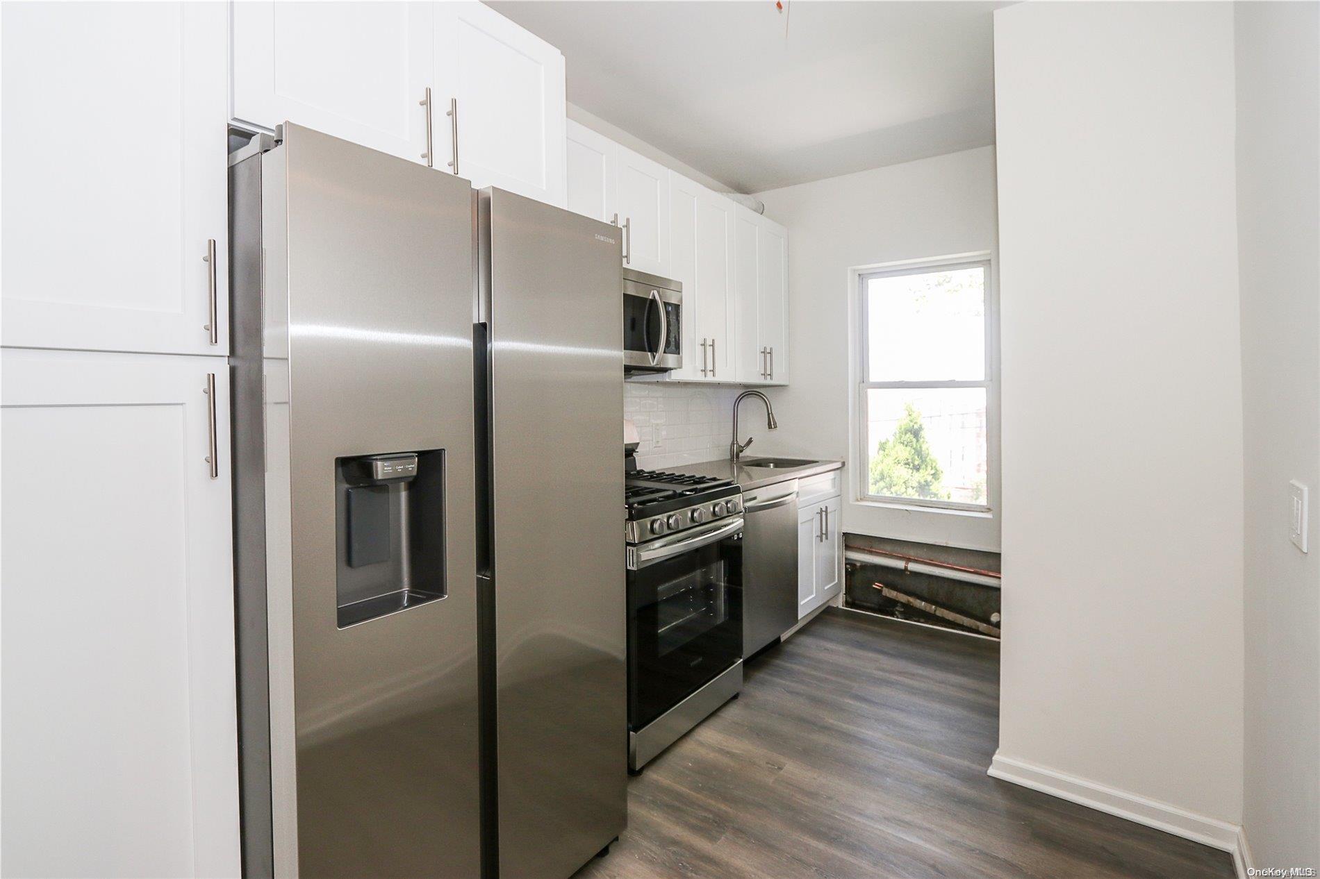 Single Family 32nd  Queens, NY 11370, MLS-L3588180-24