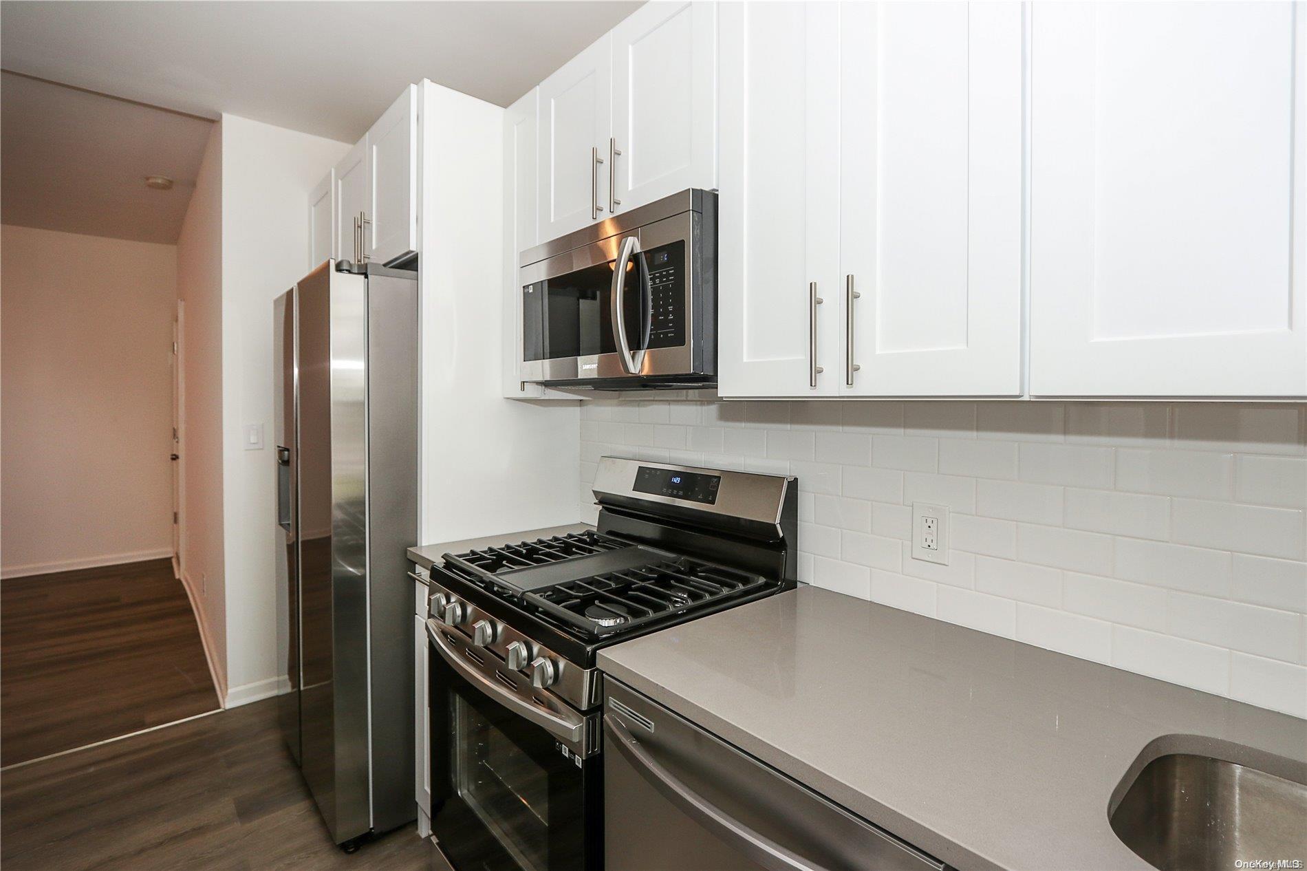 Single Family 32nd  Queens, NY 11370, MLS-L3588180-27