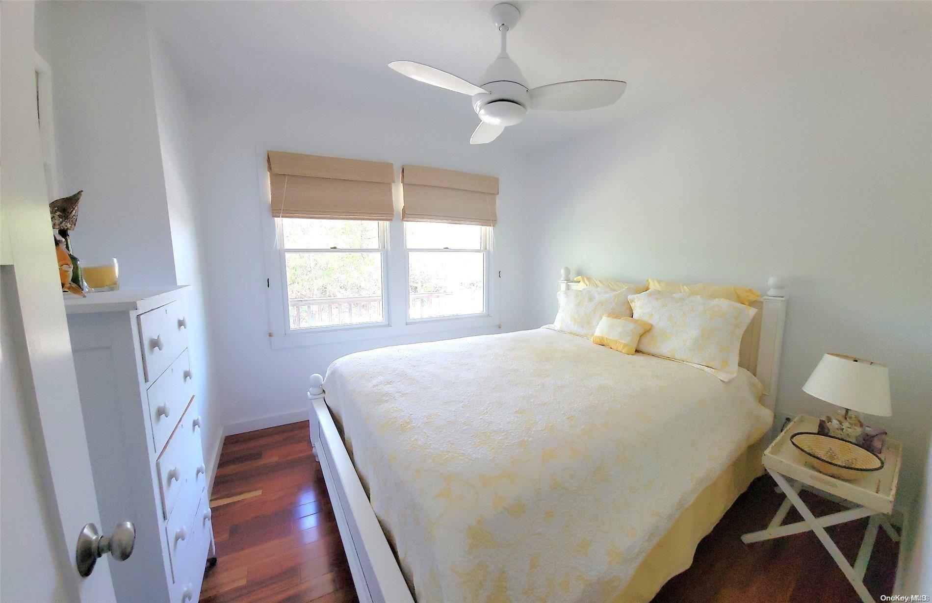 Single Family Pine  Suffolk County, NY 11706, MLS-L3588211-7