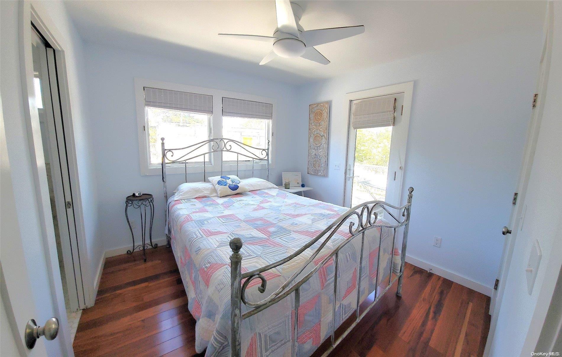Single Family Pine  Suffolk County, NY 11706, MLS-L3588211-8