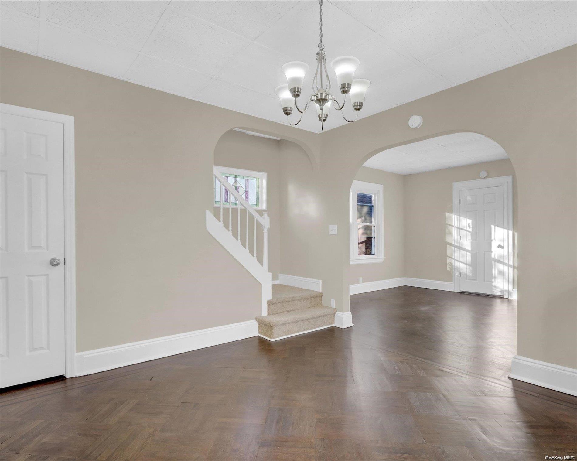 Single Family 226th  Nassau County, NY 11001, MLS-L3588528-7