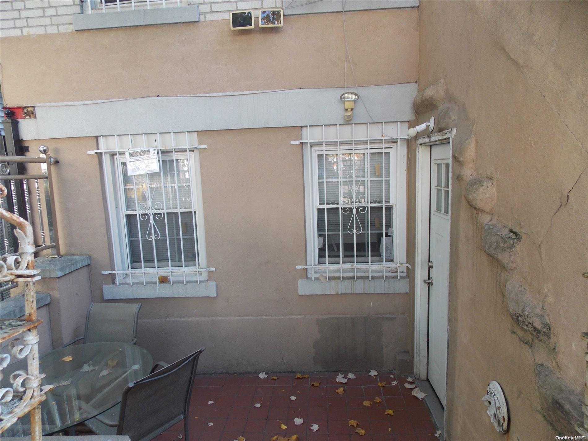 Single Family Lyman  Bronx, NY 10459, MLS-L3588561-17