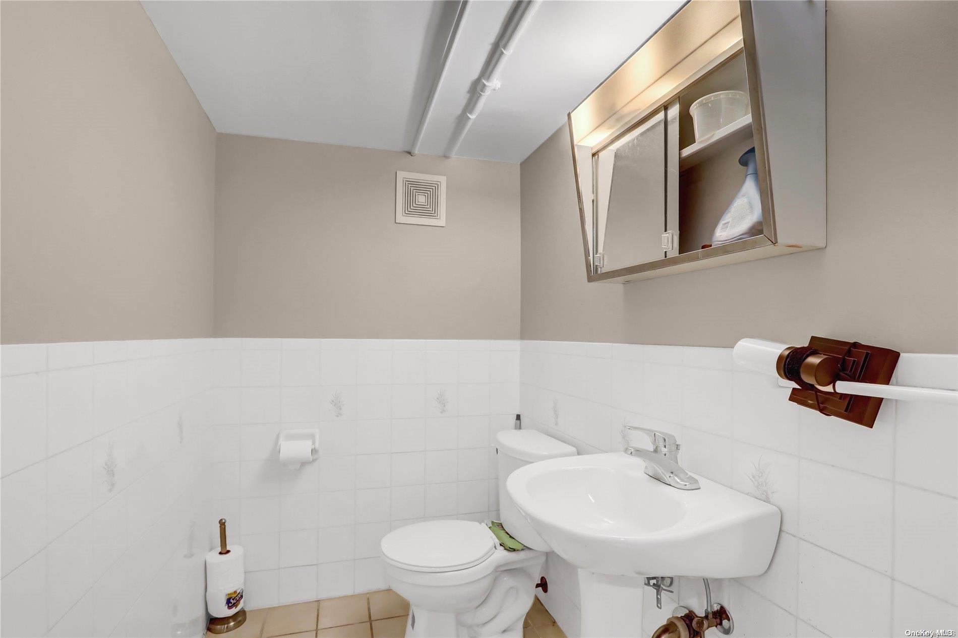 Single Family Corbett  Queens, NY 11361, MLS-L3588590-10