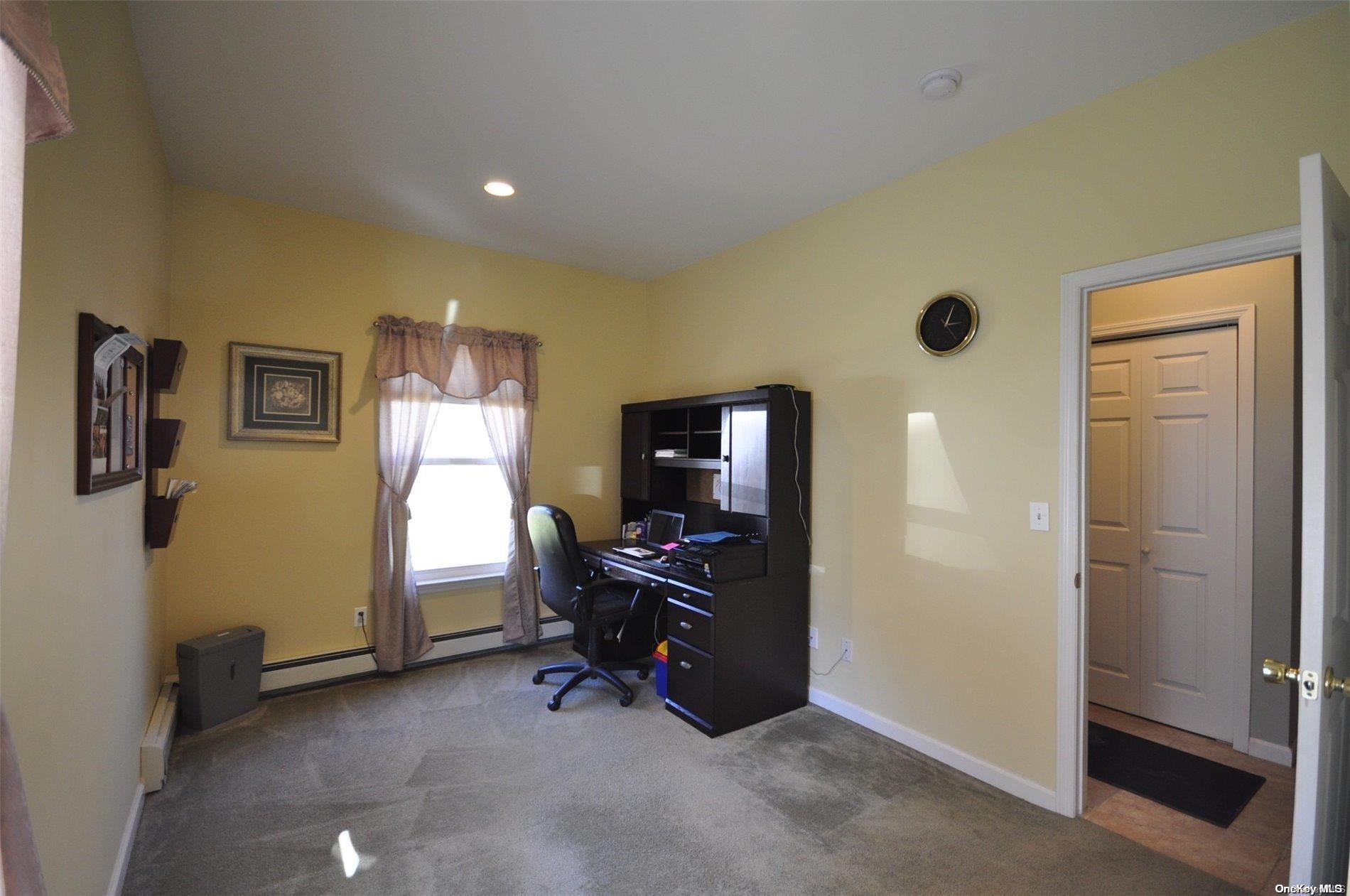 Single Family Sherri  Suffolk County, NY 11972, MLS-L3588666-11