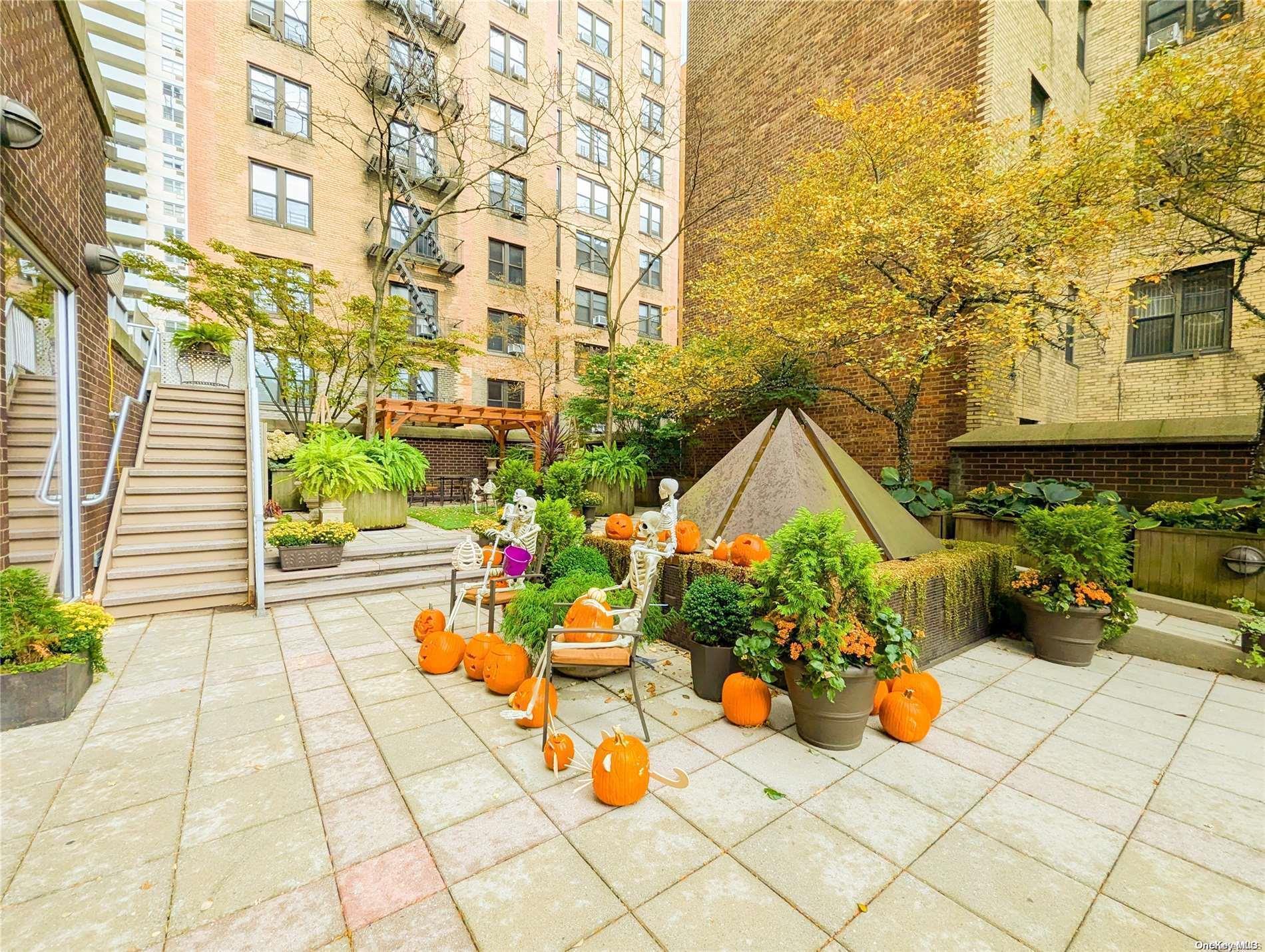 Coop 94  Manhattan, NY 10025, MLS-L3588682-19