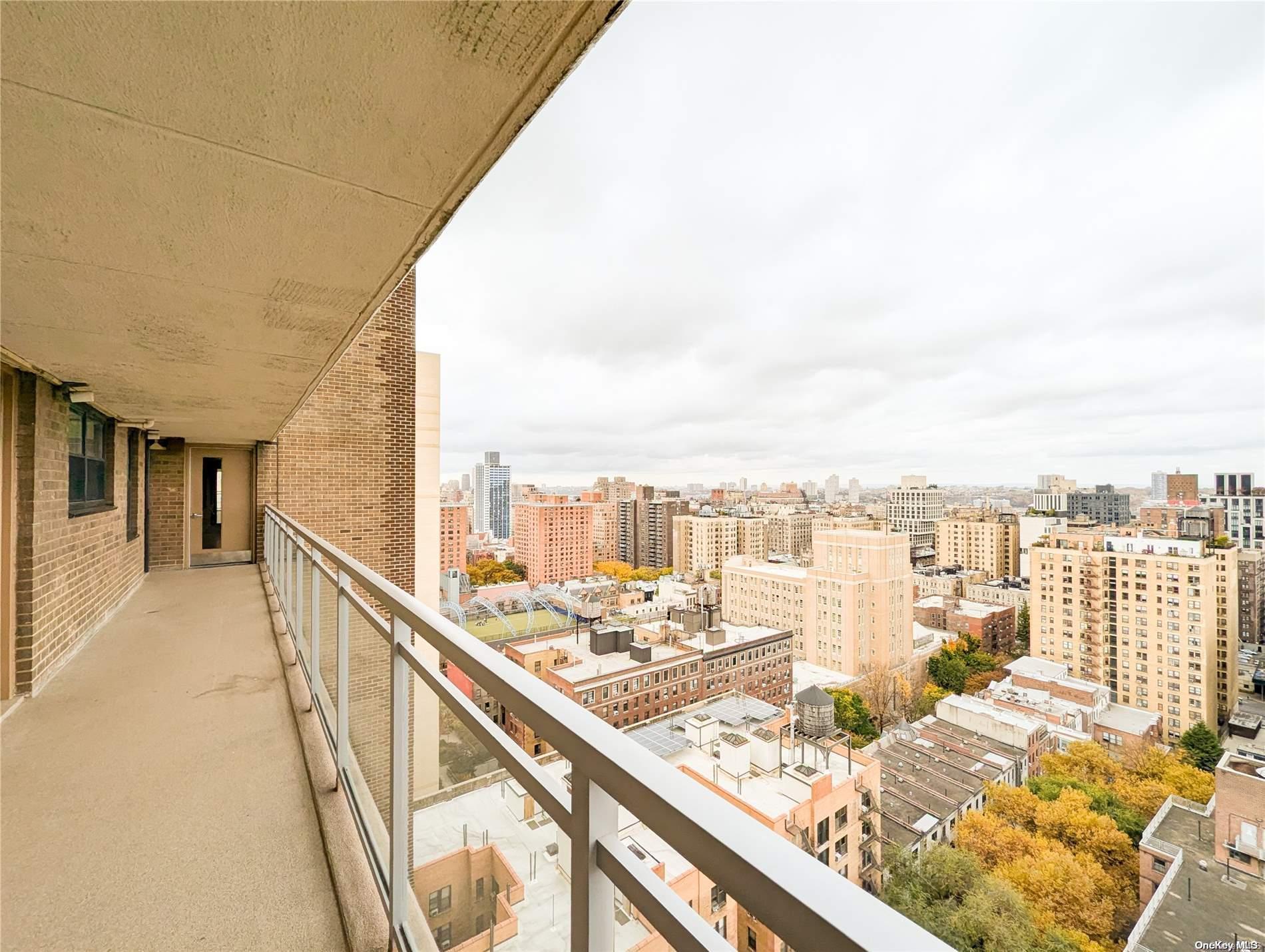 Coop 94  Manhattan, NY 10025, MLS-L3588682-4