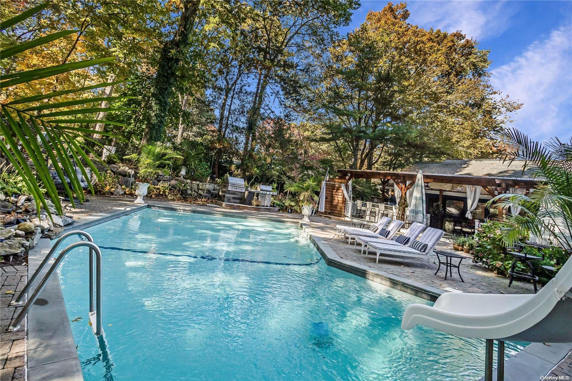 Single Family Fox Hollow Ridin  Suffolk County, NY 11768, MLS-L3588690-28