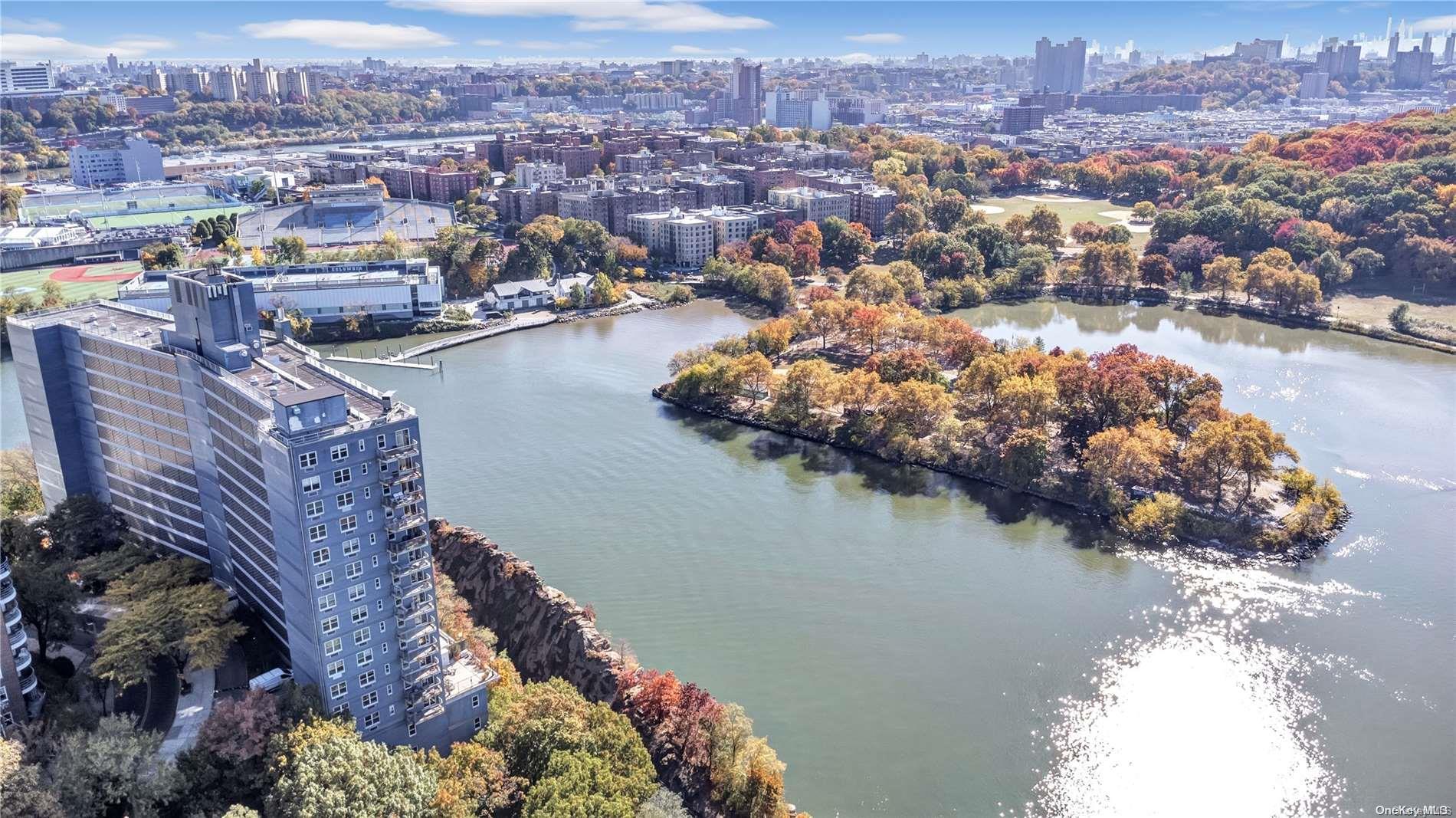 Coop Johnson  Bronx, NY 10463, MLS-L3588750-24