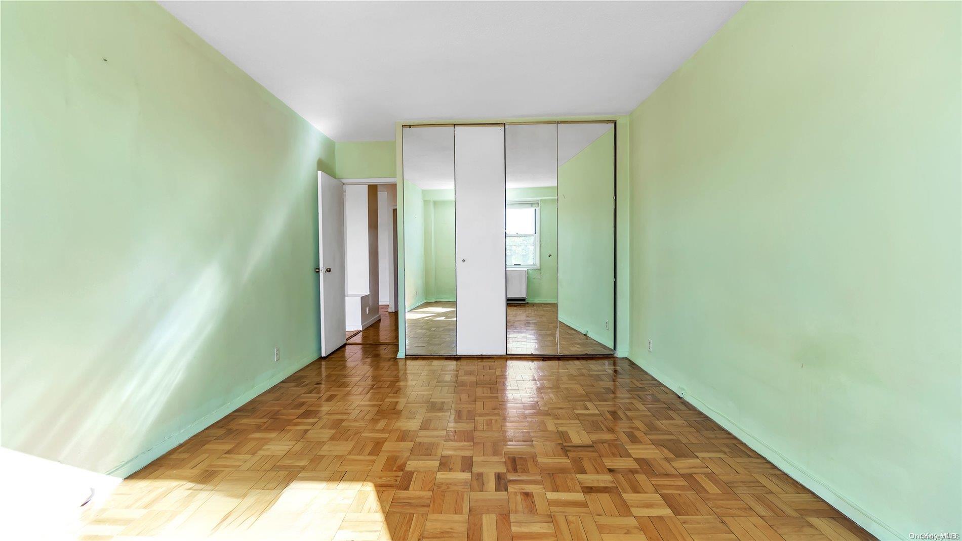 Coop Johnson  Bronx, NY 10463, MLS-L3588750-9