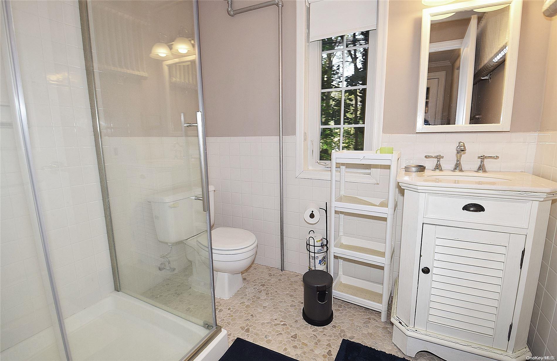 Single Family Manhasset Woods Nassau County, NY 11030, MLS-L3588900-25