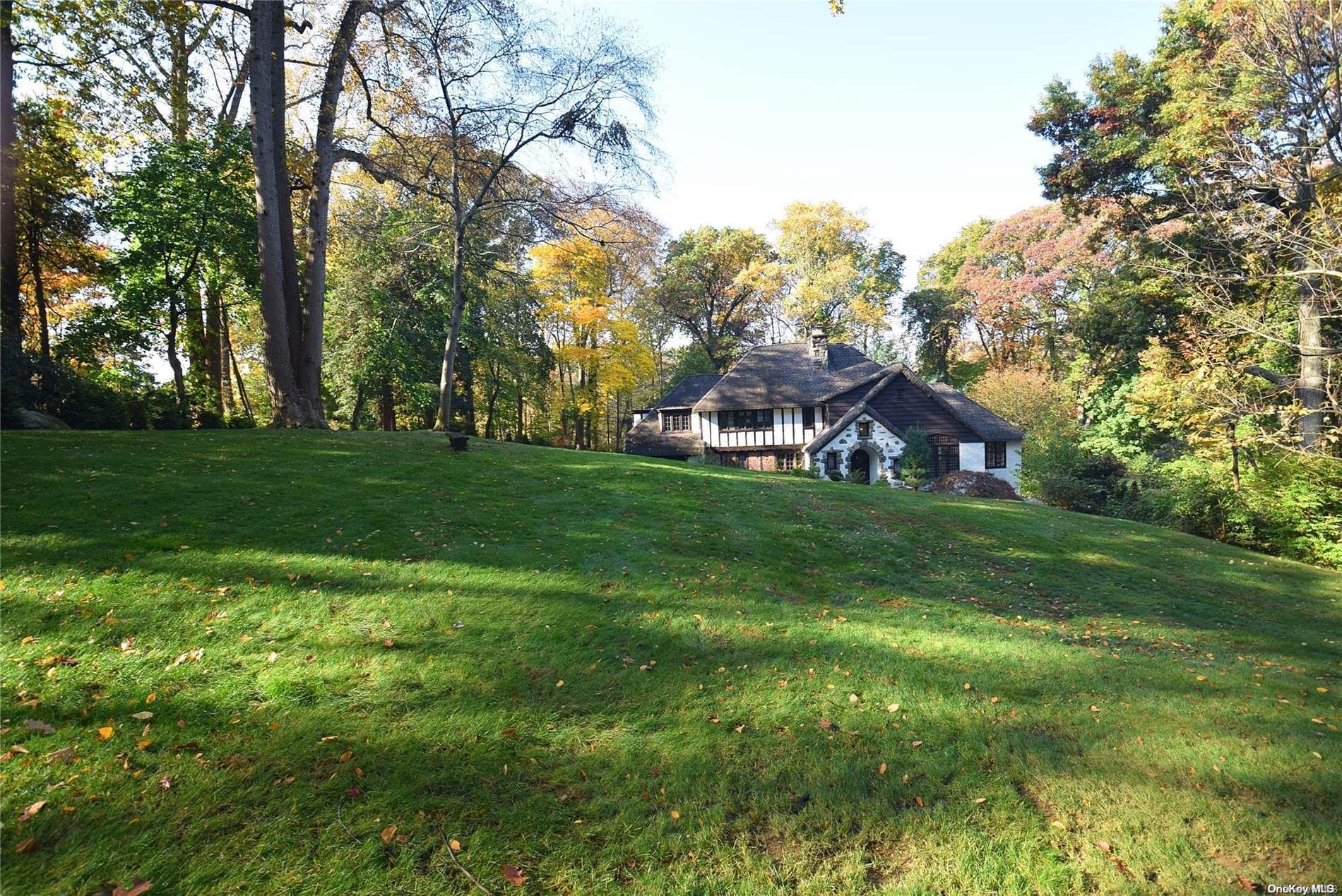 Single Family Manhasset Woods Nassau County, NY 11030, MLS-L3588900-28