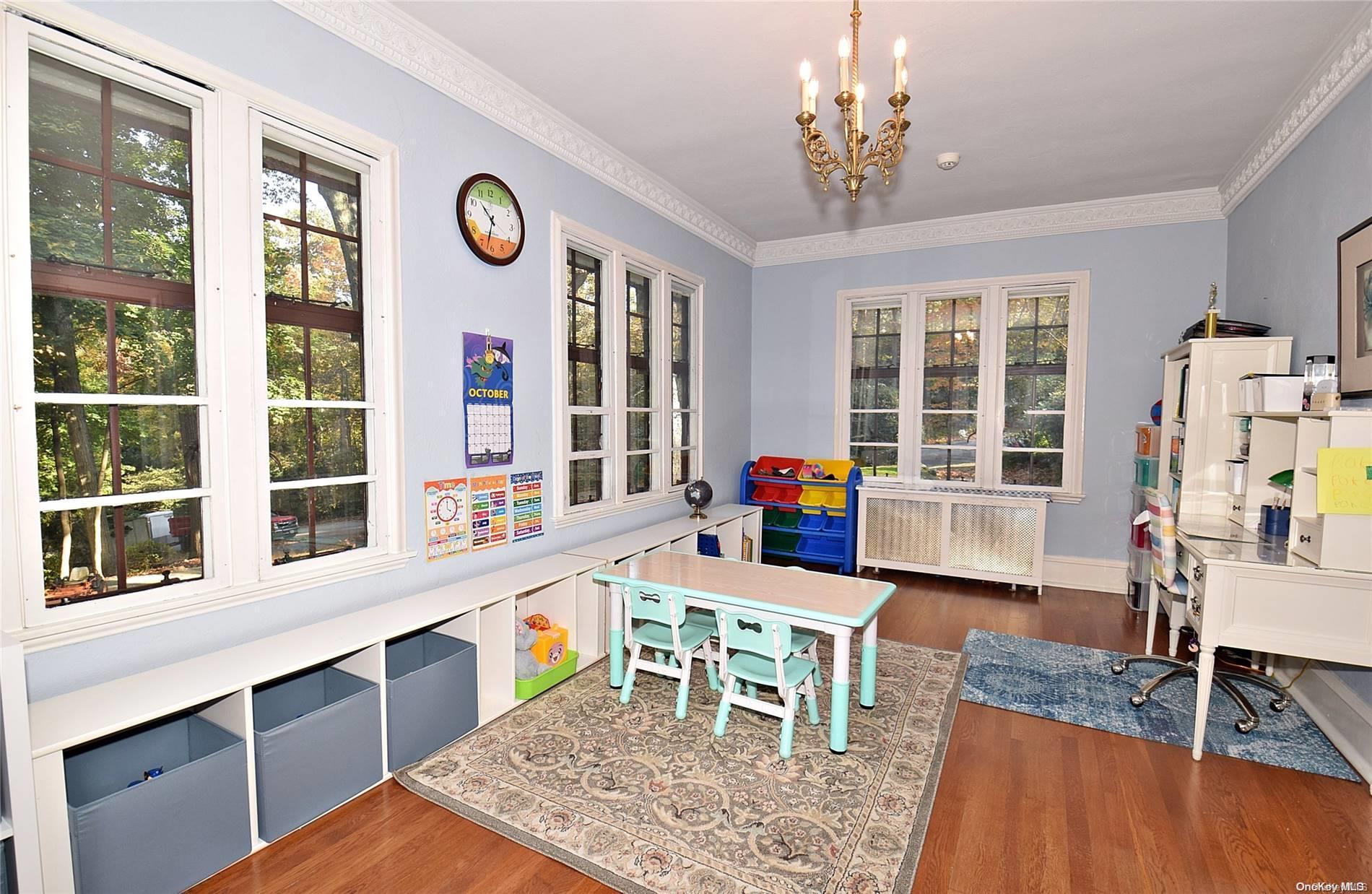 Single Family Manhasset Woods Nassau County, NY 11030, MLS-L3588900-8