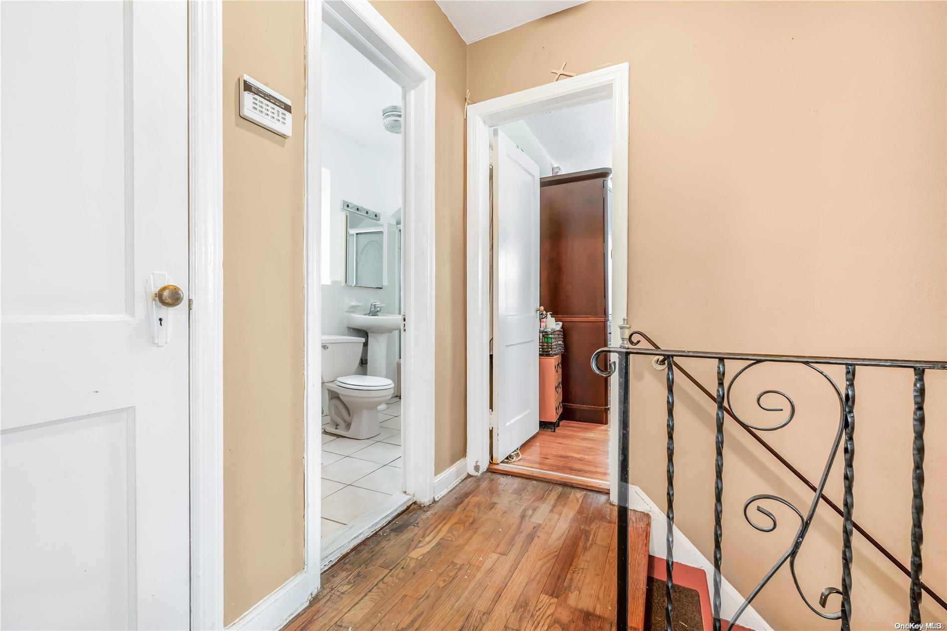 Single Family 228th  Queens, NY 11411, MLS-L3588924-13