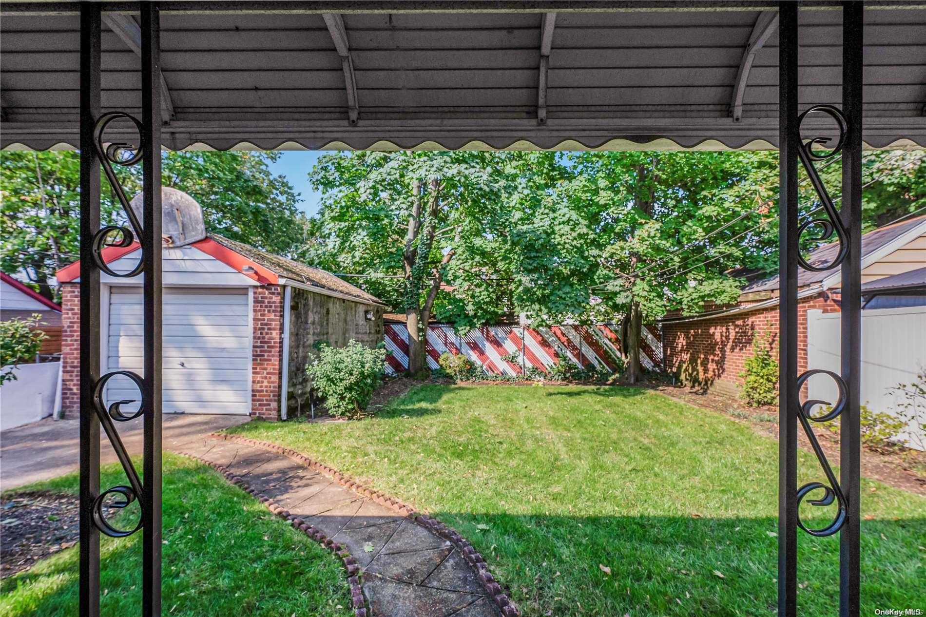 Single Family 228th  Queens, NY 11411, MLS-L3588924-31