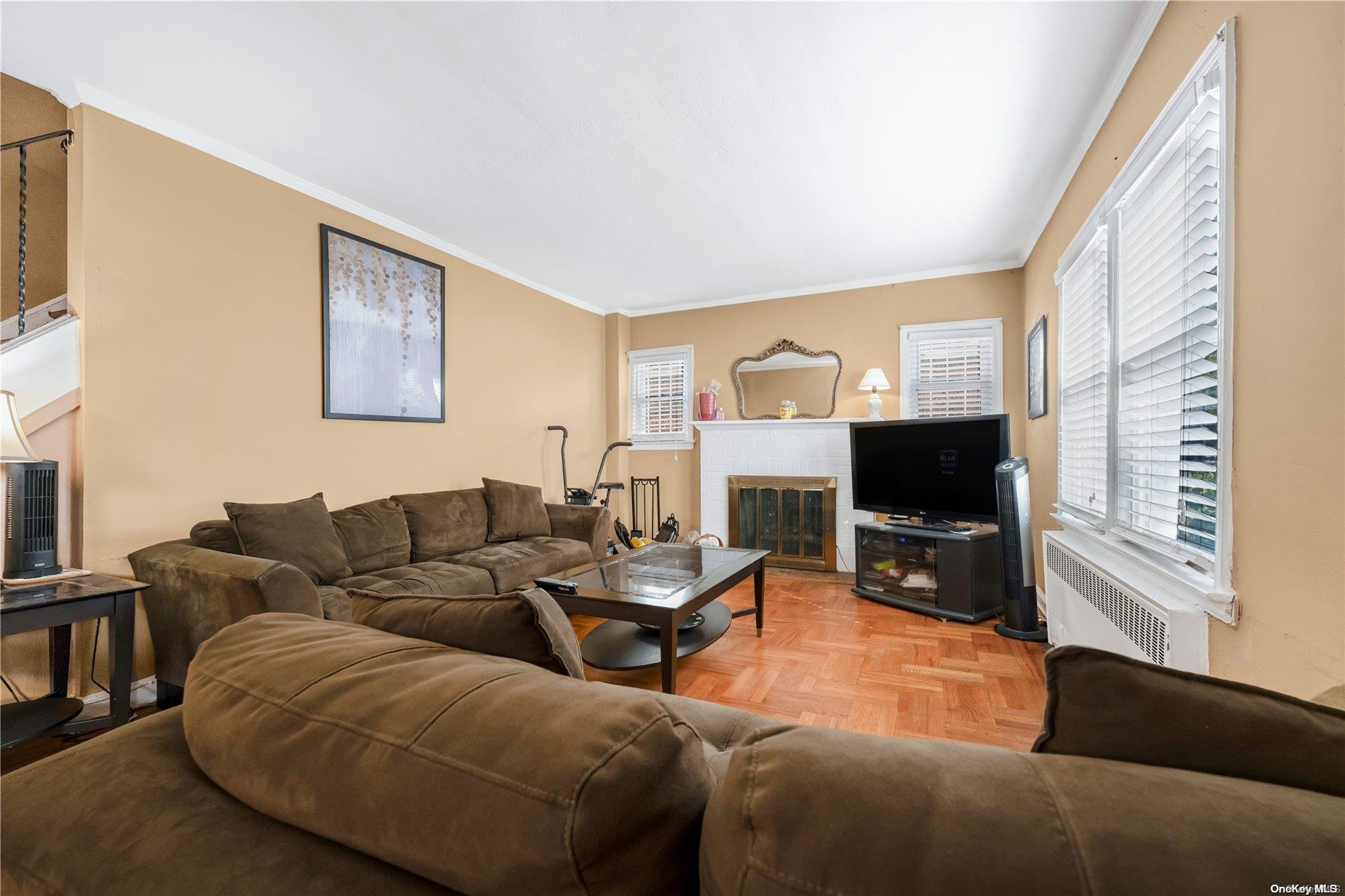 Single Family 228th  Queens, NY 11411, MLS-L3588924-6