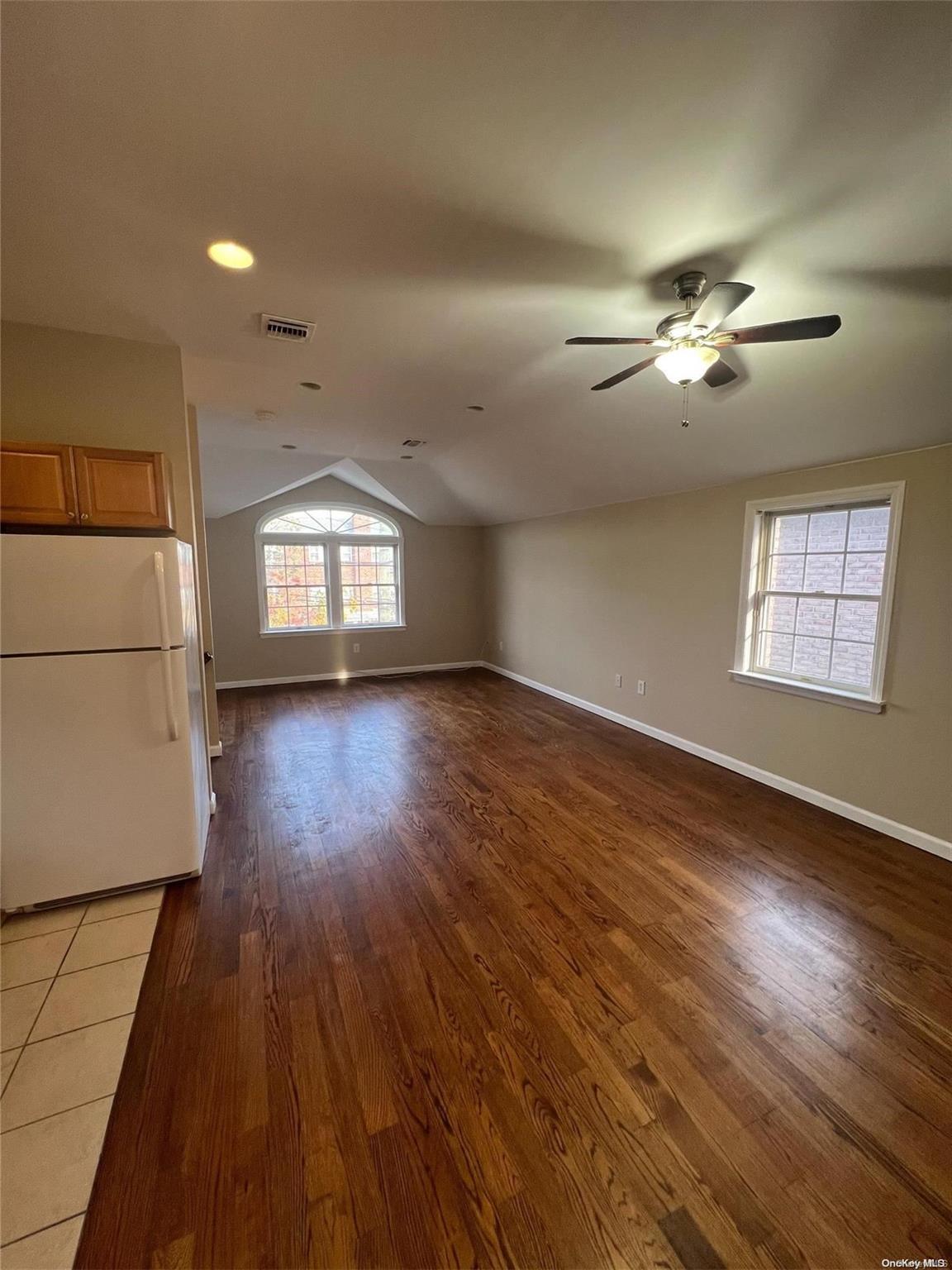 Single Family 216th  Queens, NY 11361, MLS-L3588999-2