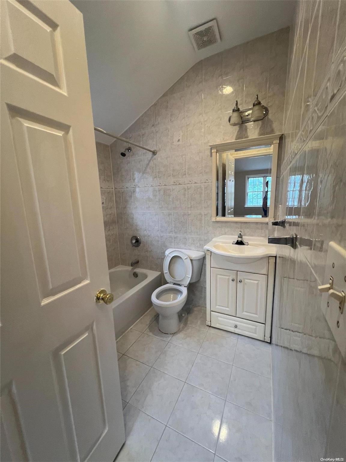 Single Family 216th  Queens, NY 11361, MLS-L3588999-8