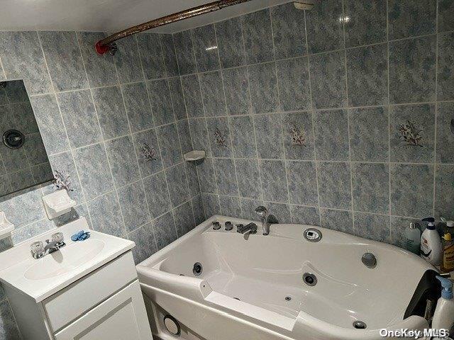 Single Family Troy  Brooklyn, NY 11203, MLS-L3589059-19