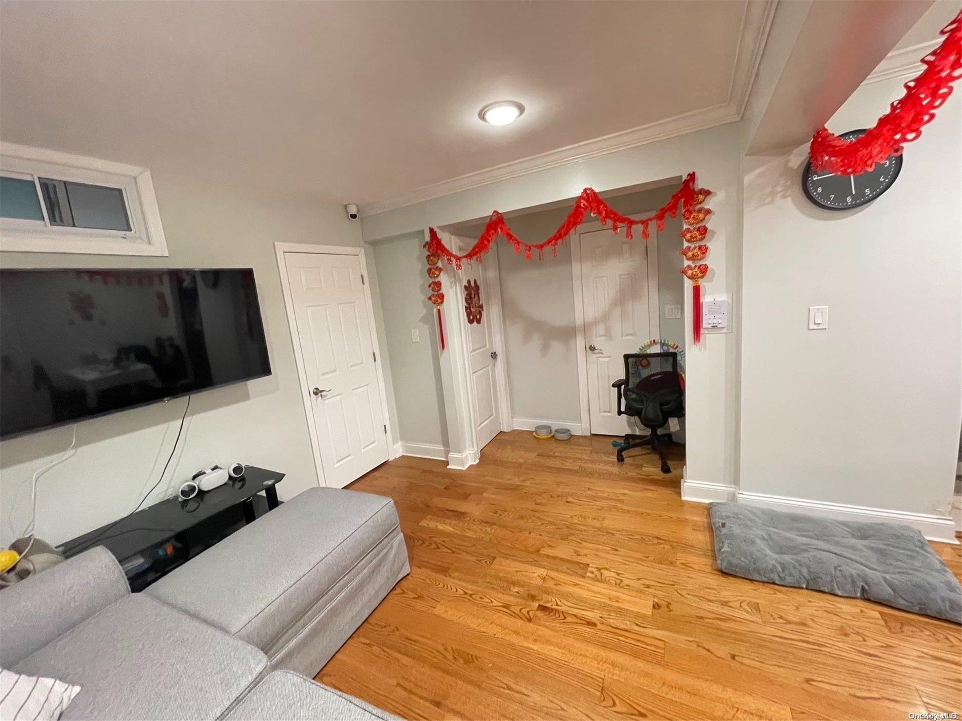 Coop 71  Queens, NY 11367, MLS-L3589077-4