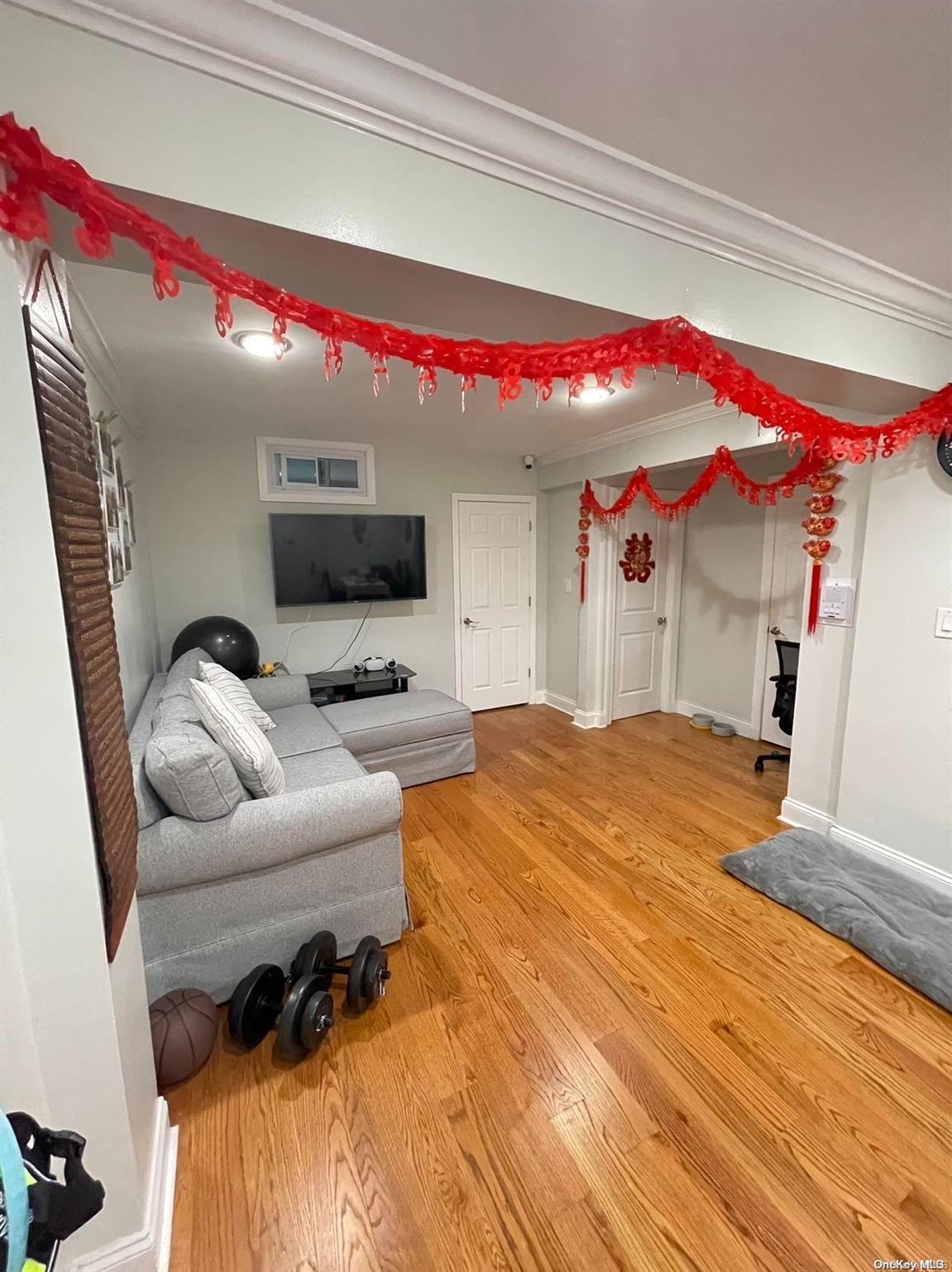 Coop 71  Queens, NY 11367, MLS-L3589077-9