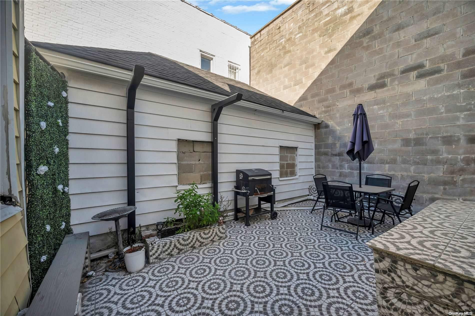 Single Family Liberty  Queens, NY 11417, MLS-L3589115-34