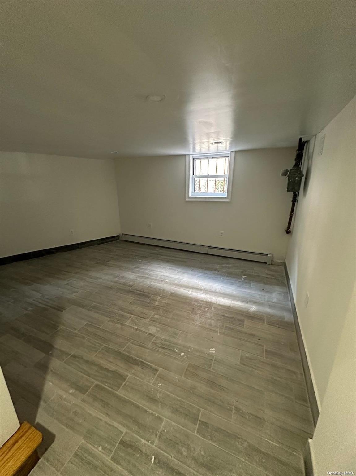 Single Family 72nd  Queens, NY 11377, MLS-L3589212-12