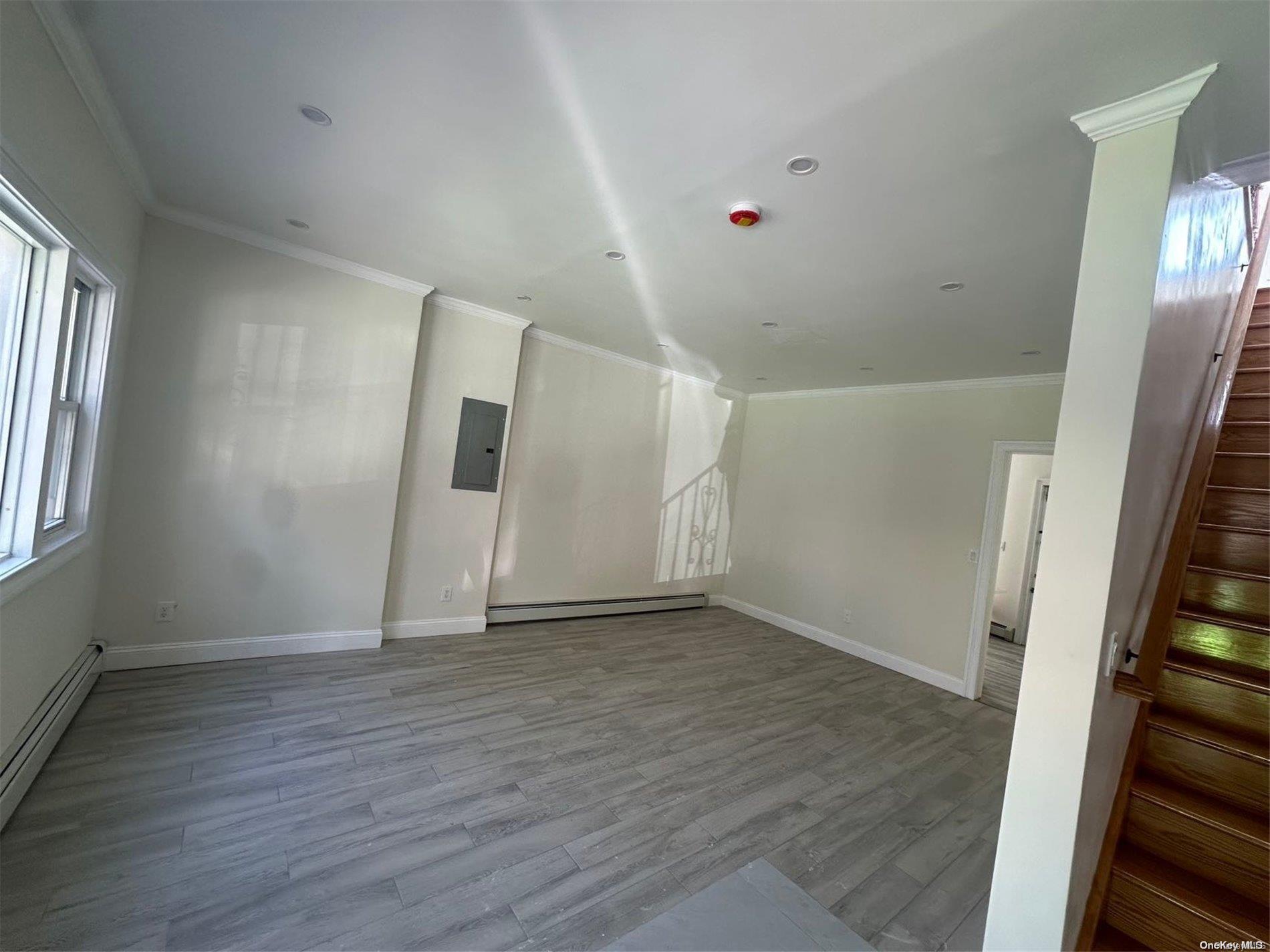 Single Family 72nd  Queens, NY 11377, MLS-L3589212-6