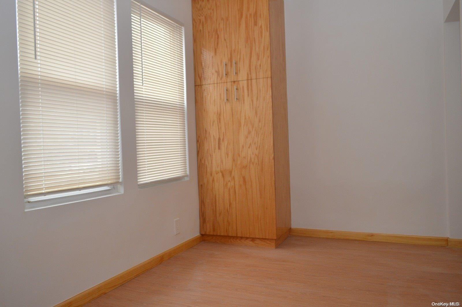 Single Family 47th  Queens, NY 11377, MLS-L3589449-9