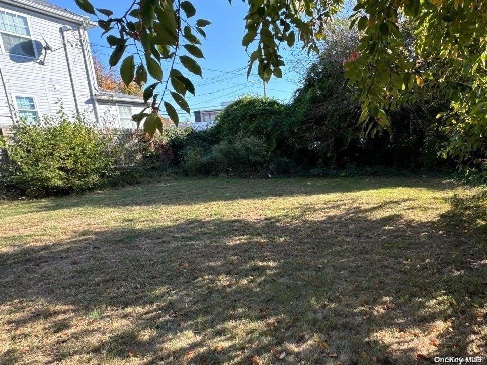 Single Family Cedar  Nassau County, NY 11096, MLS-L3589529-2