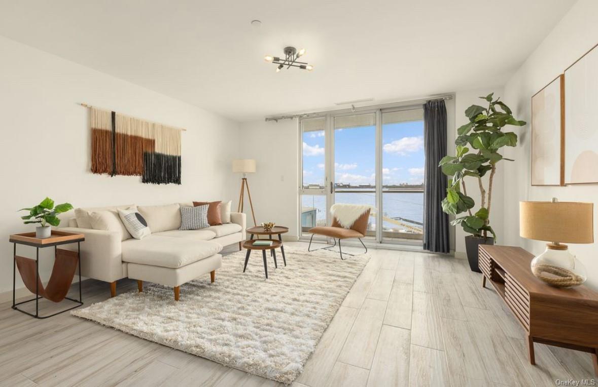 Condo in New York - 110th Street  Queens, NY 11356