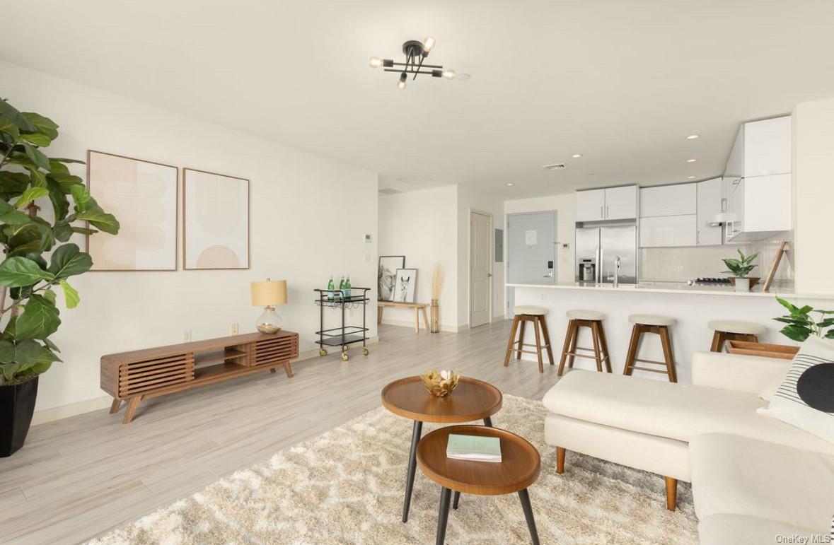 Condo 110th Street  Queens, NY 11356, MLS-L3589648-4