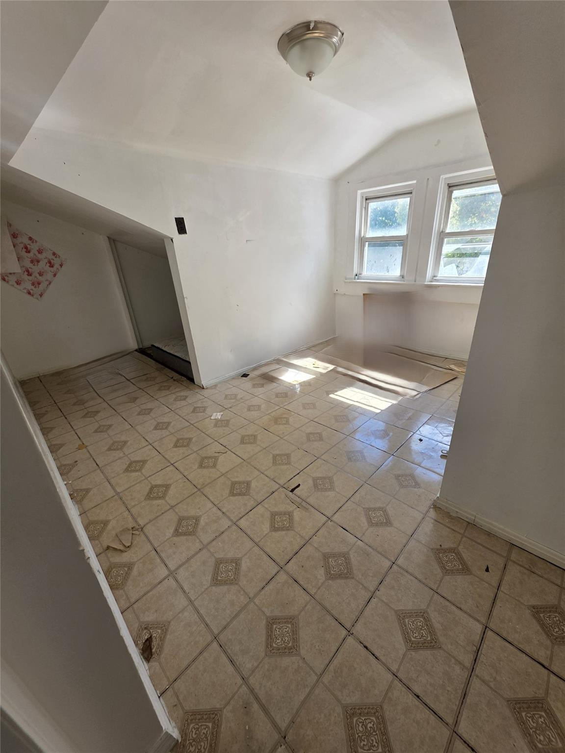 Single Family 40th  Queens, NY 11368, MLS-L3589865-6