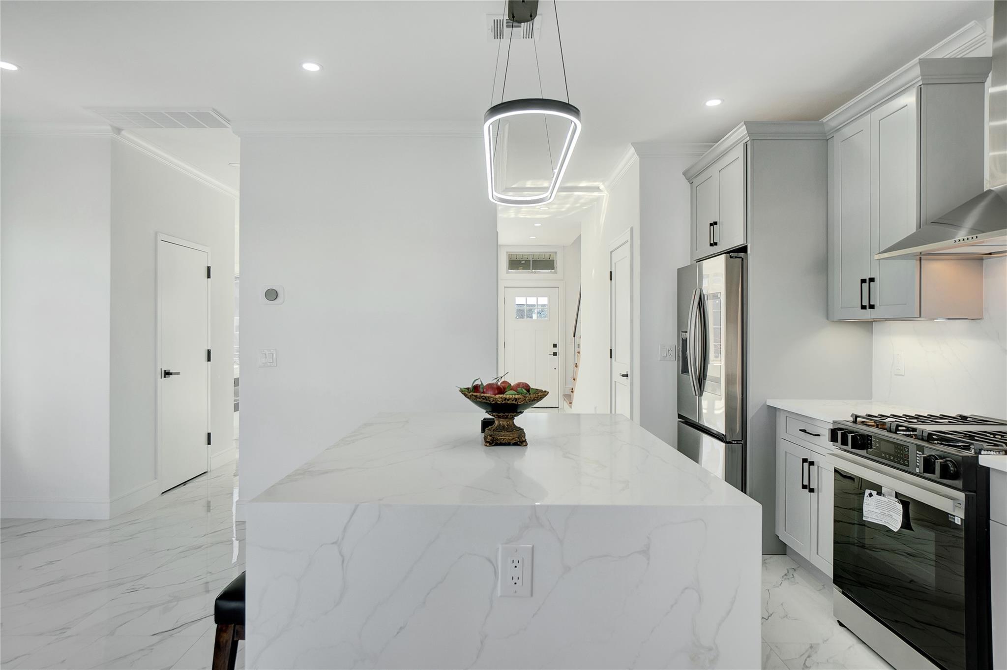 Single Family James  Nassau County, NY 11518, MLS-L3589999-11