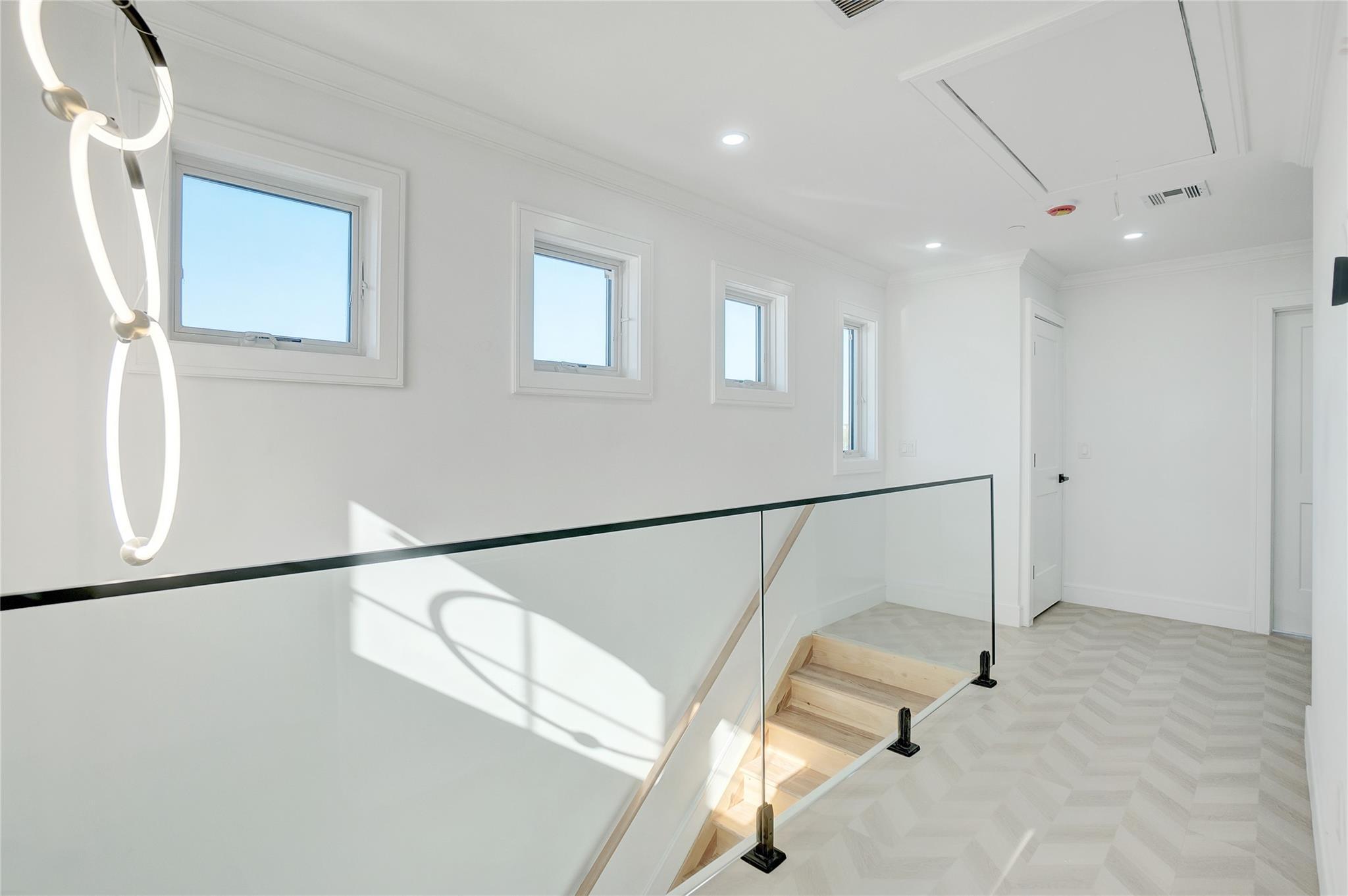 Single Family James  Nassau County, NY 11518, MLS-L3589999-14