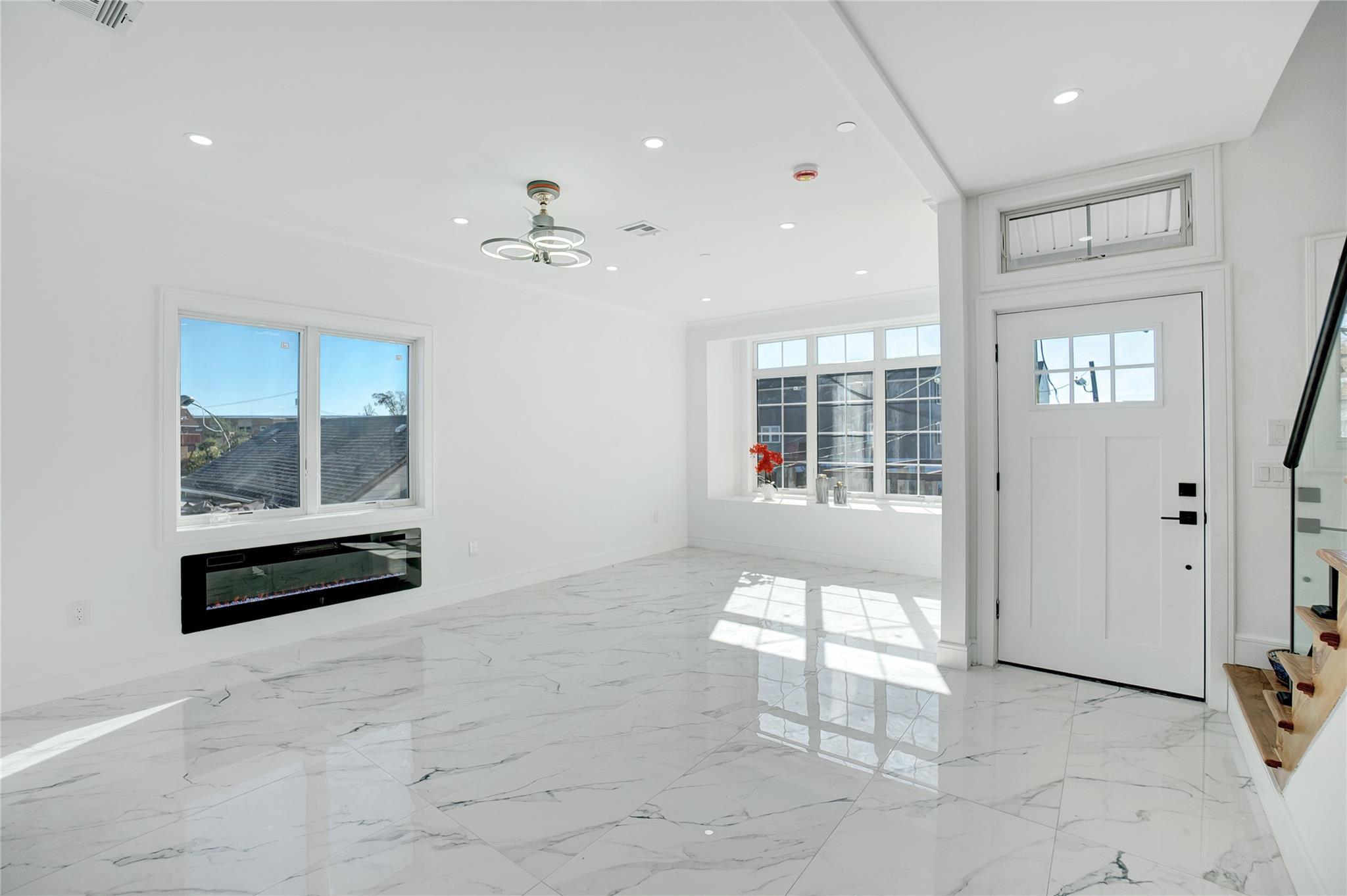 Single Family James  Nassau County, NY 11518, MLS-L3589999-4