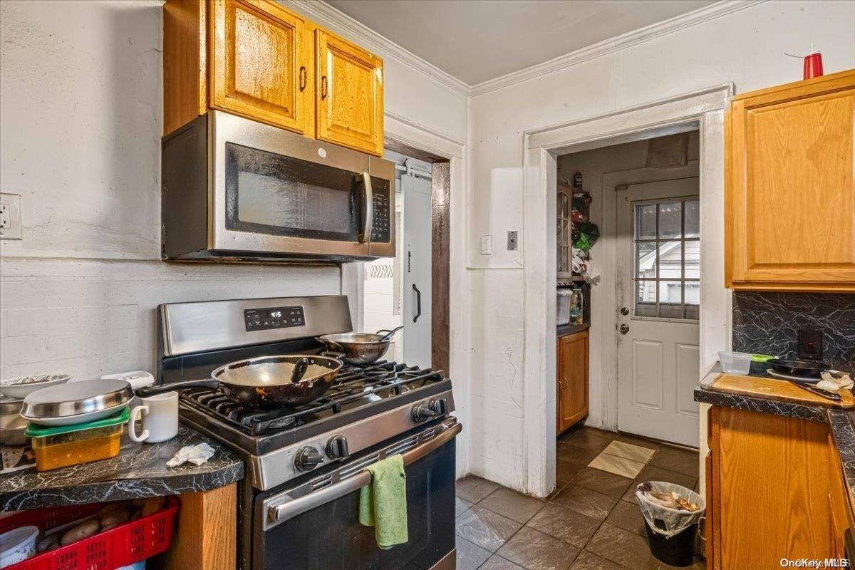 Single Family 223rd  Queens, NY 11429, MLS-L3590136-21