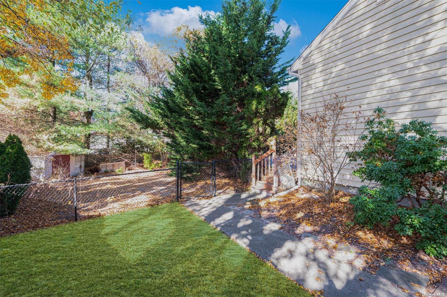Single Family Washington  Suffolk County, NY 11720, MLS-L3590150-33