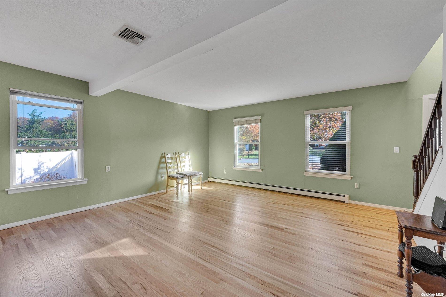 Single Family Washington  Suffolk County, NY 11720, MLS-L3590150-8