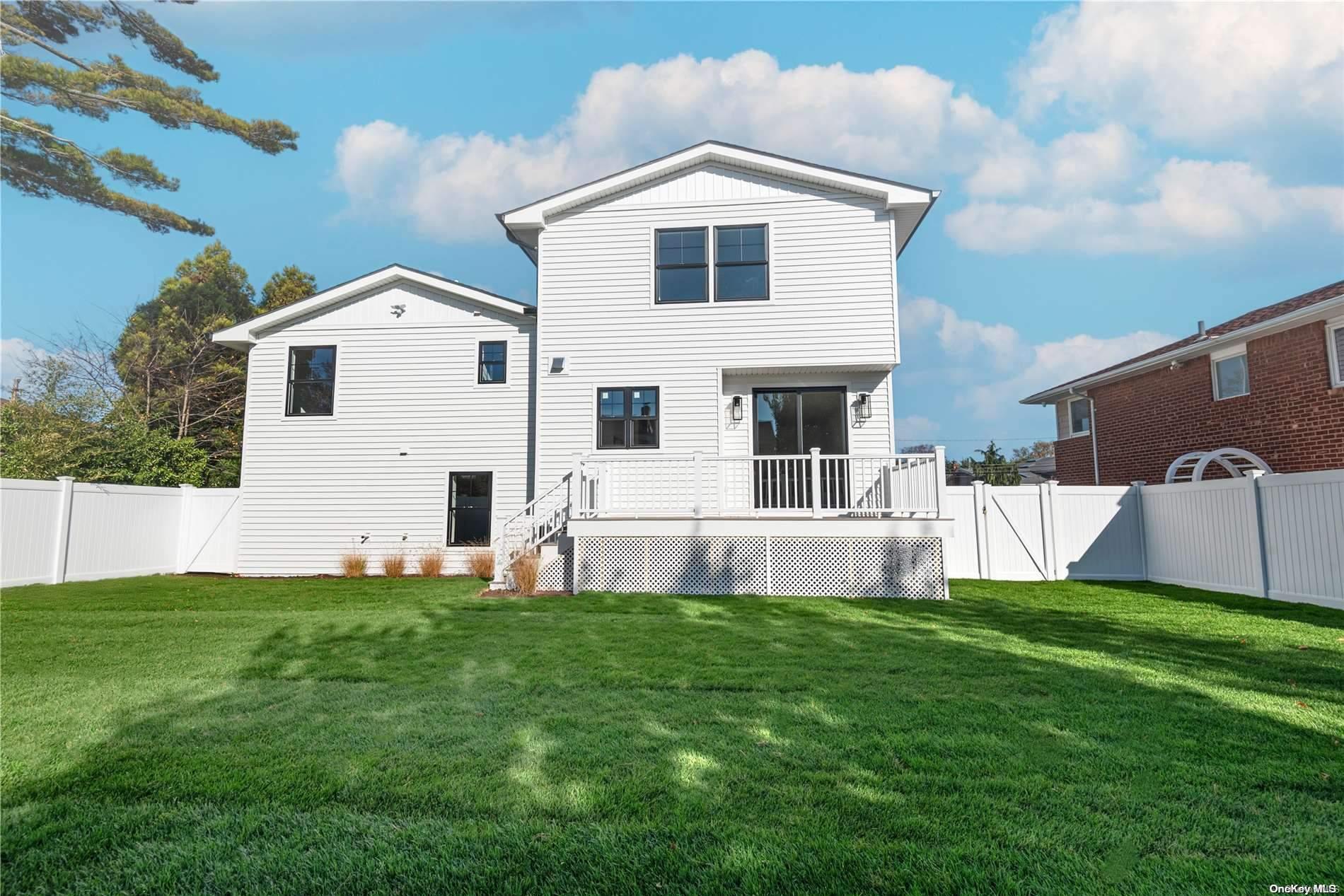 Single Family Leonard  Nassau County, NY 11566, MLS-L3590159-4