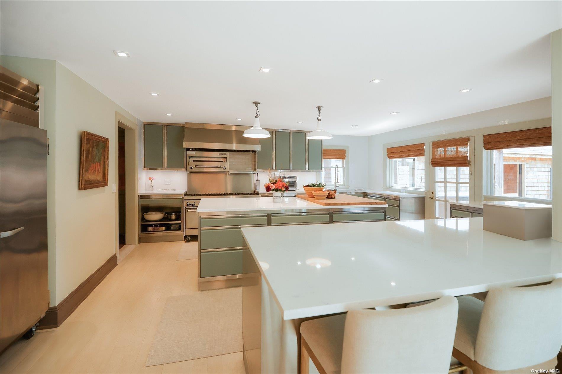 Single Family Indian Neck  Suffolk County, NY 11958, MLS-L3590171-9