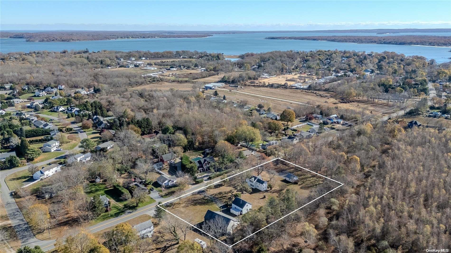 Single Family Boisseau  Suffolk County, NY 11971, MLS-L3590177-36