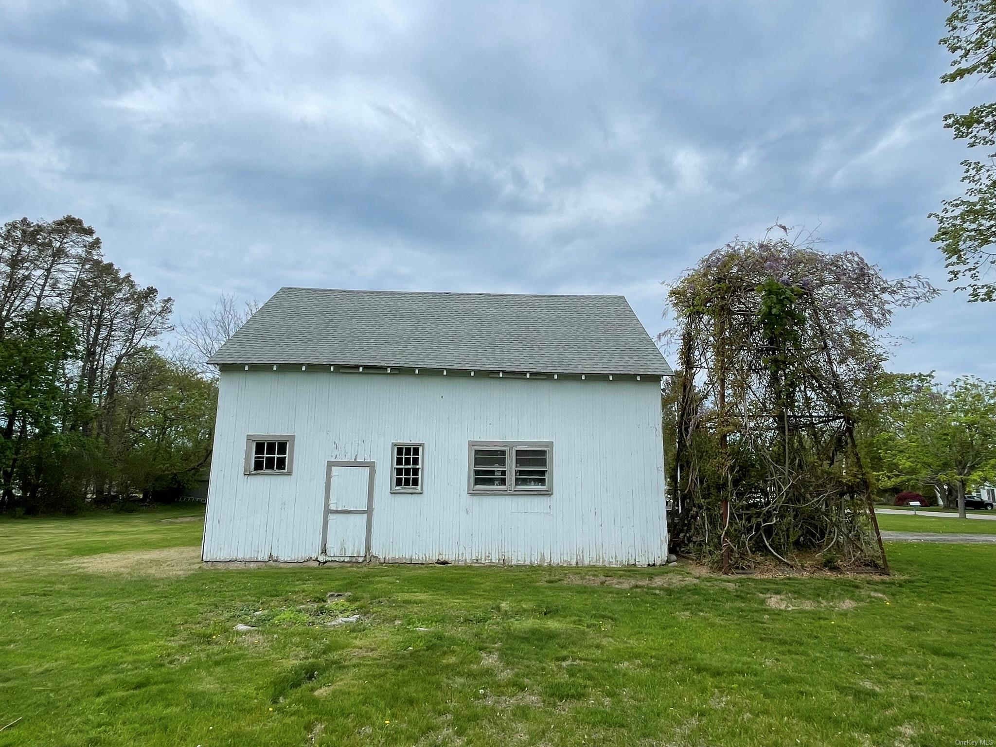 Single Family Boisseau  Suffolk County, NY 11971, MLS-L3590177-48